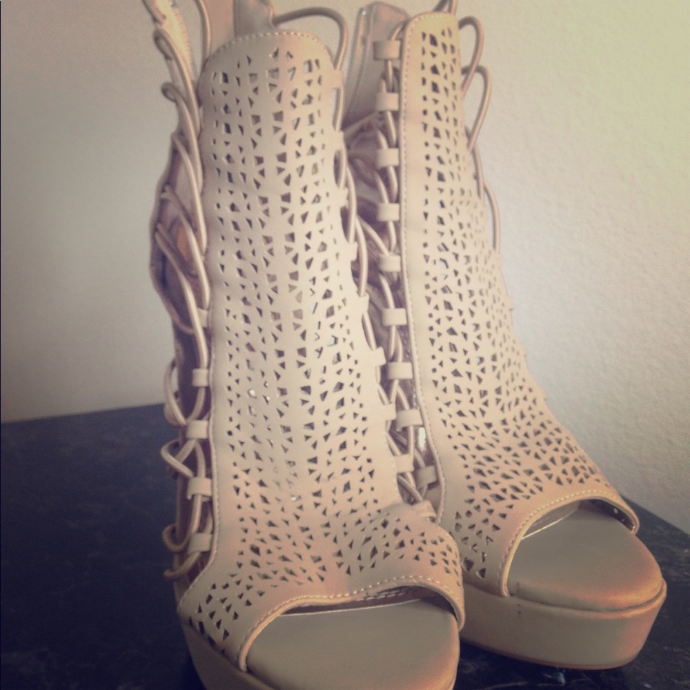 Beige Pumps Heels